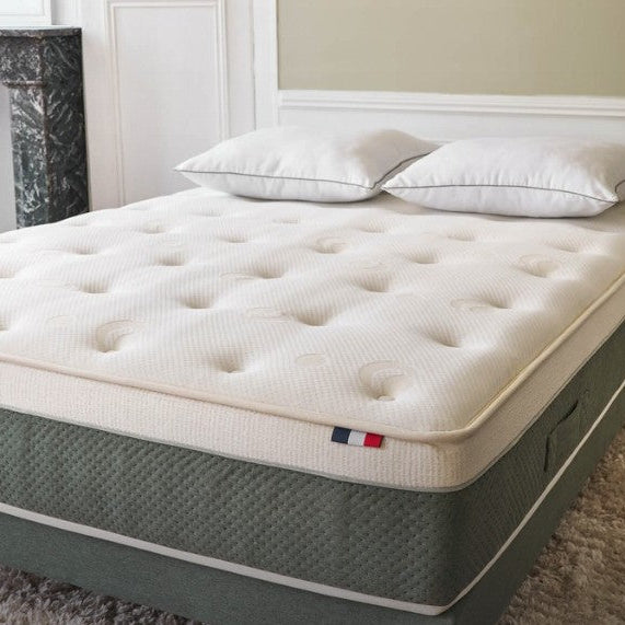 Matelas hybride ressorts + mousses LA REDOUTE INTÉRIEURS  soutien ferme, accueil enveloppant
