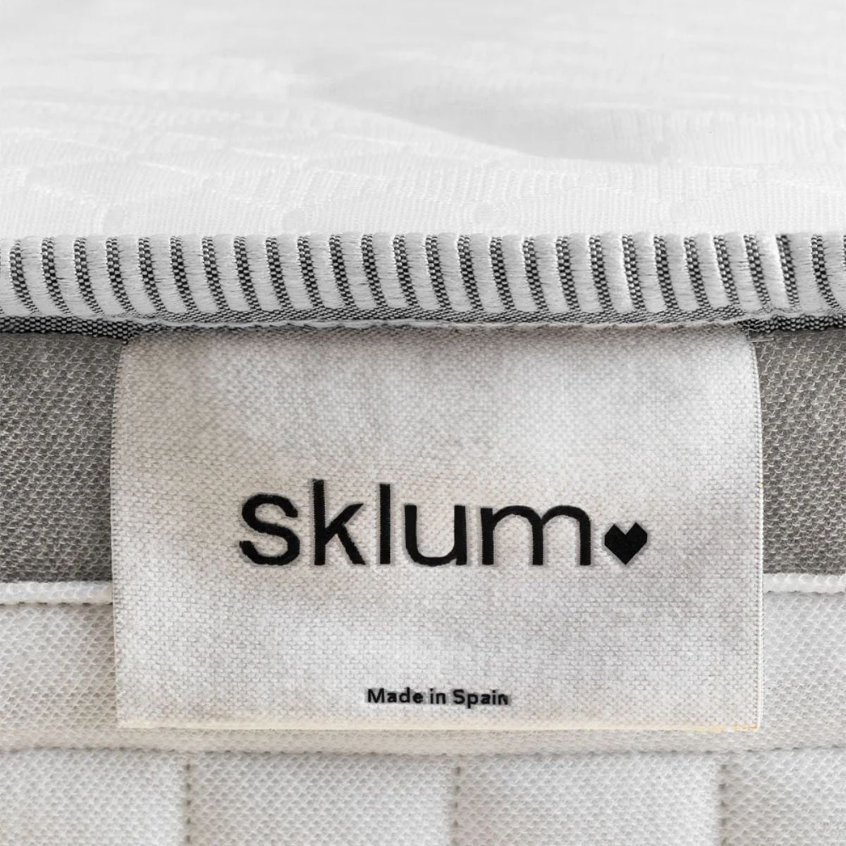 Matelas SKLUM viscoélastique 180x200 cm Janice