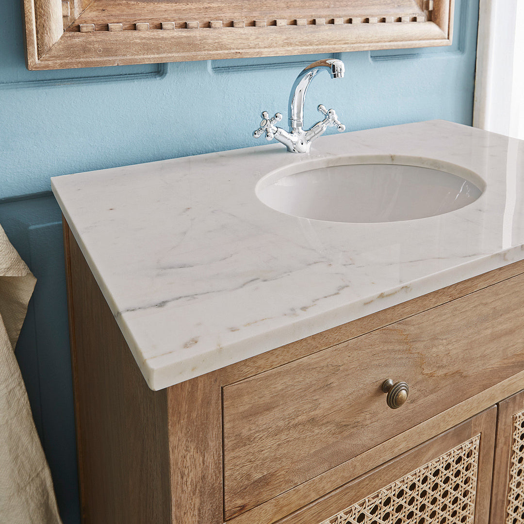 Meuble vasque LOBERON Emyl en mindi et cannage — photo produit