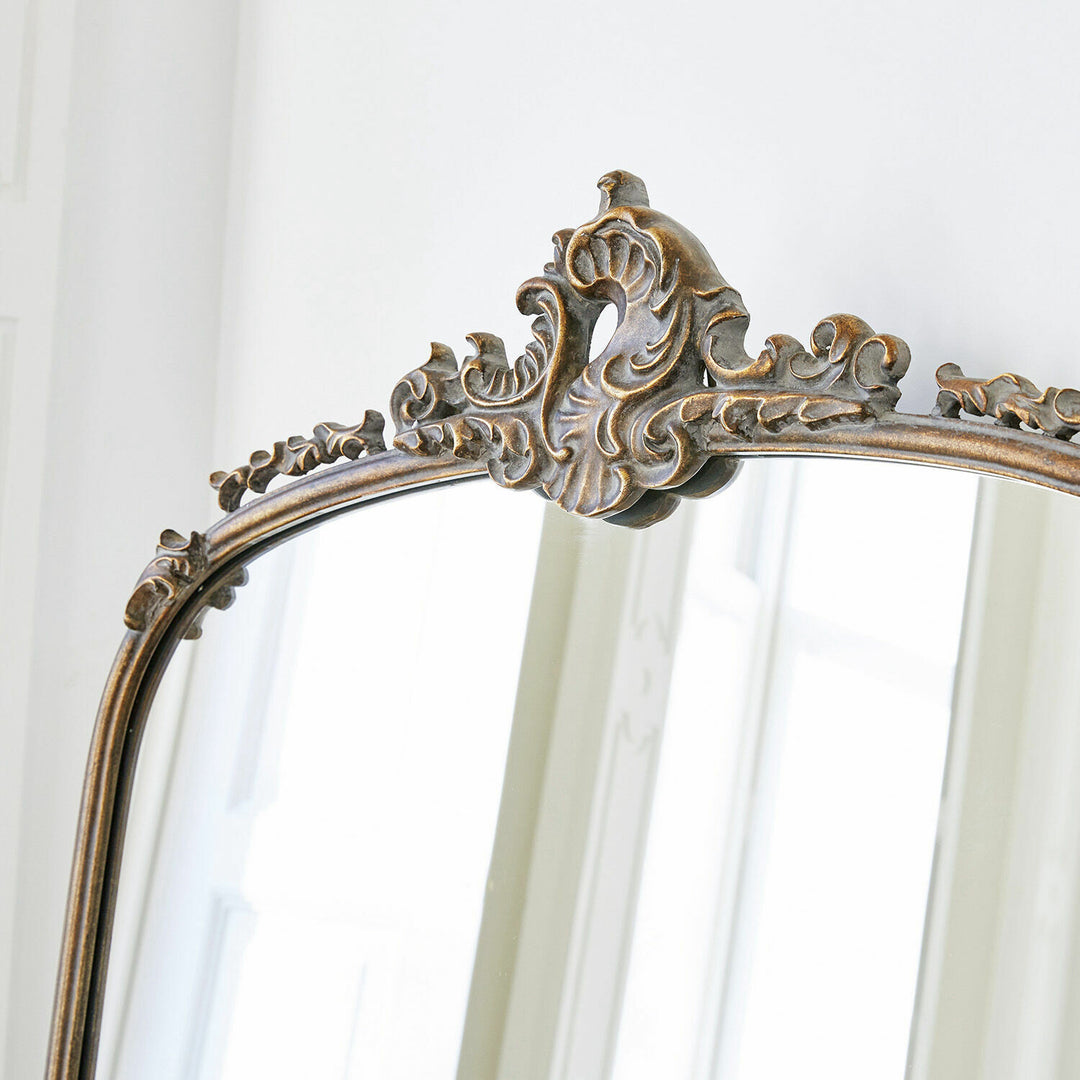 Miroir LOBERON Choni en métal doré vieilli — photo produit