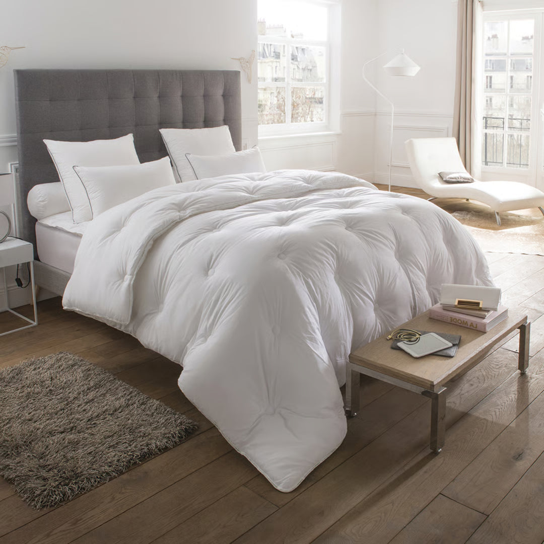 Pack literie DROUAULT Couette 4 saisons, oreillers & protège-oreillers