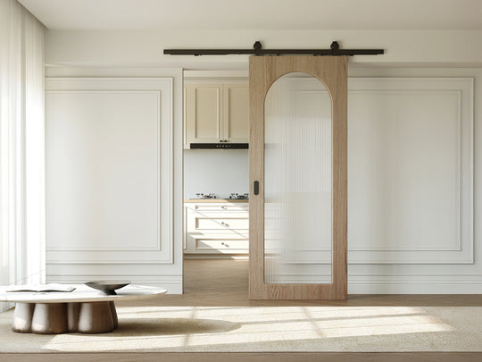 Porte coulissante VENTE-UNIQUE Odeza en bois avec arche naturel en verre trempé cannelé
