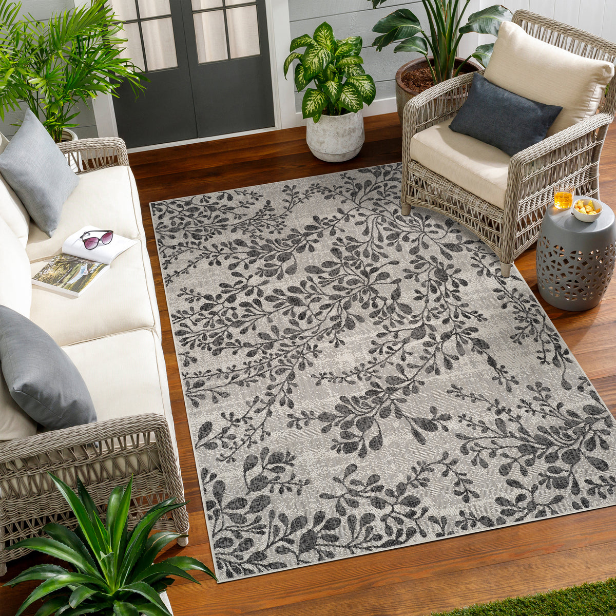Tapis SURYA Hasselt extérieur, motif feuillage anthracite sur fond ivoire, vue 2