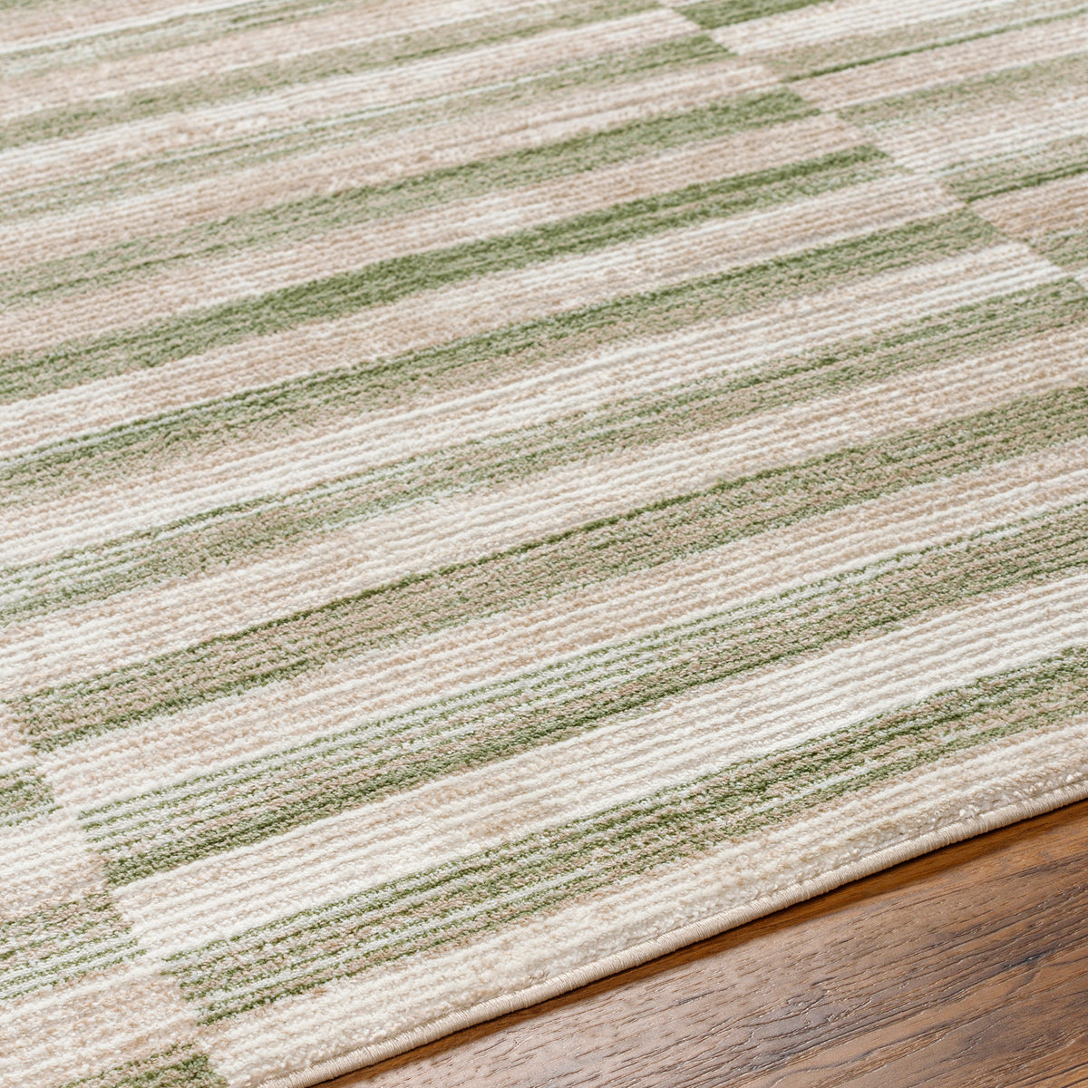 Tapis Surya Perla scandinave, rayures décalées vert sauge et ivoire, vue 4