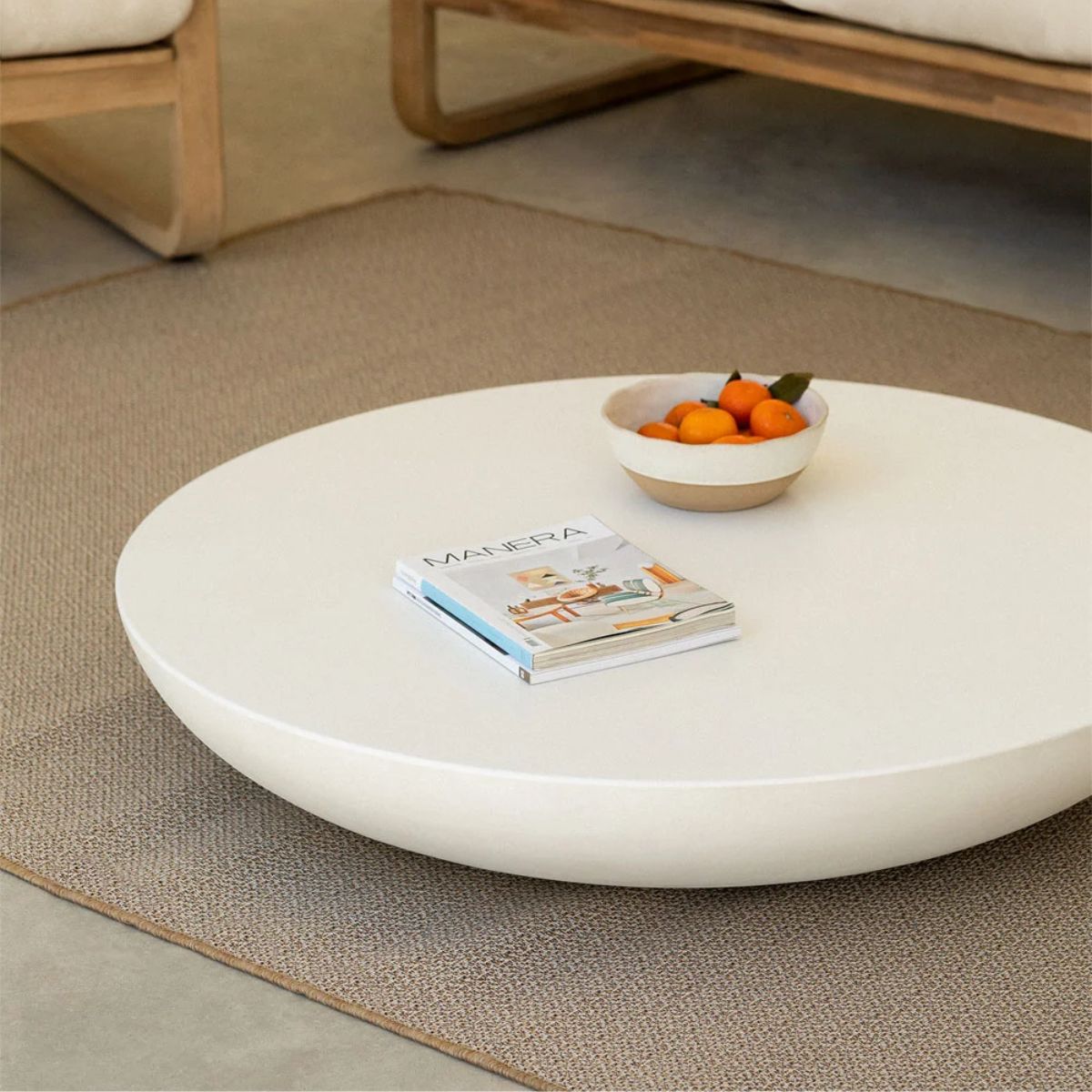 Table basse de jardin SKLUM ronde Ø105 cm en ciment Zenadia