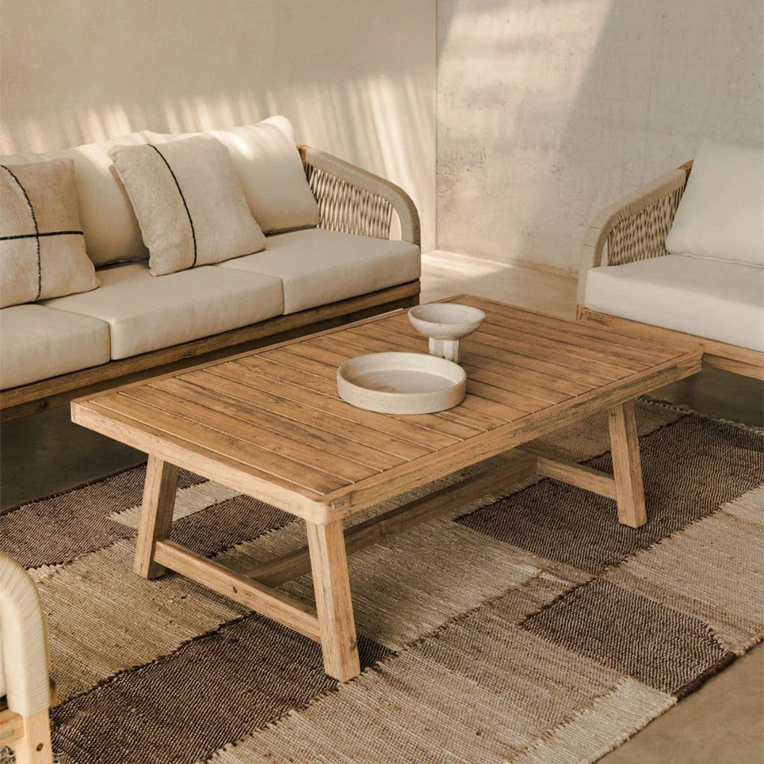 Table basse de jardin SKLUM DUBAI rectangulaire 130x75 cm en bois d’acacia