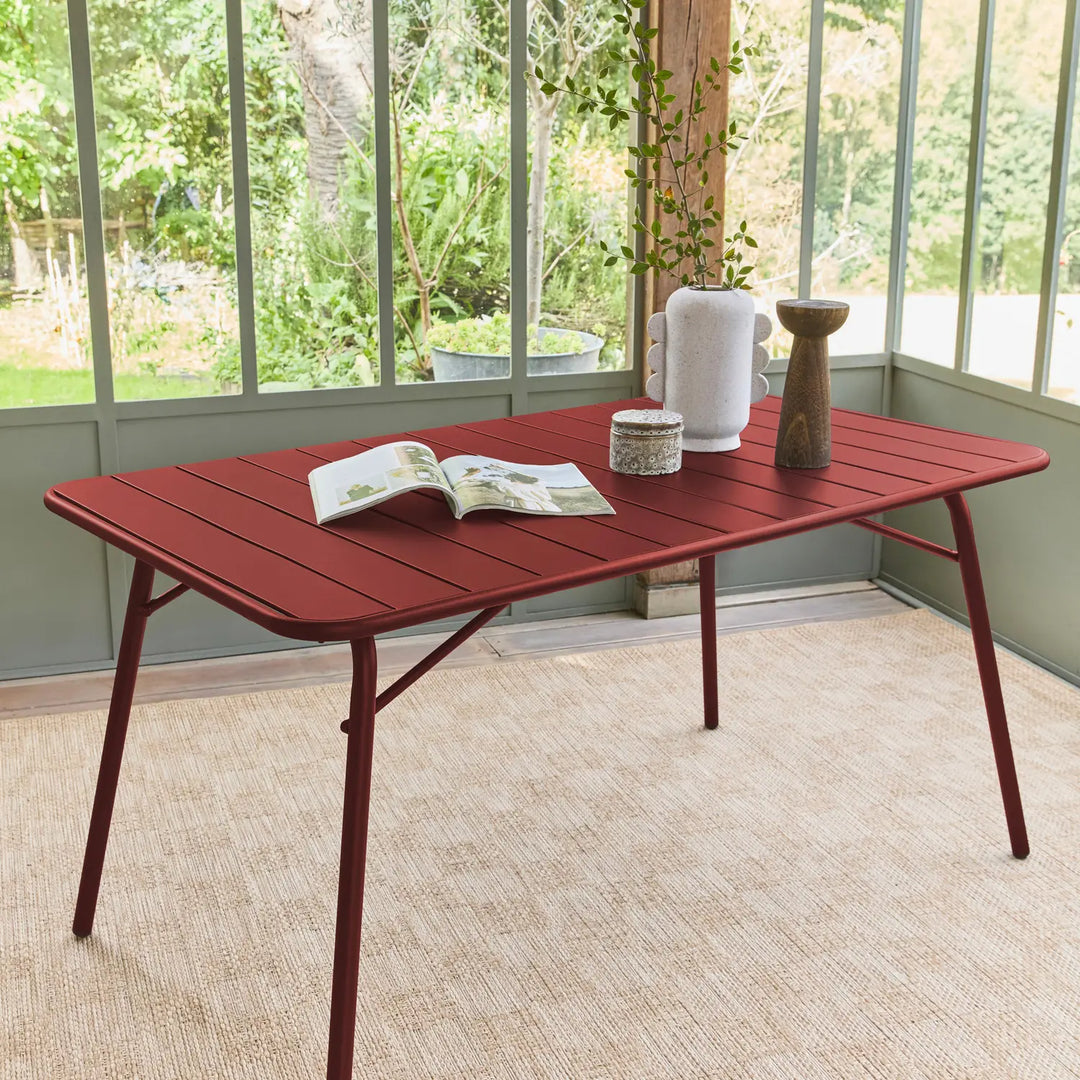 Table de jardin pliante SWEEEK Amélia 6 places en métal terre de sienne