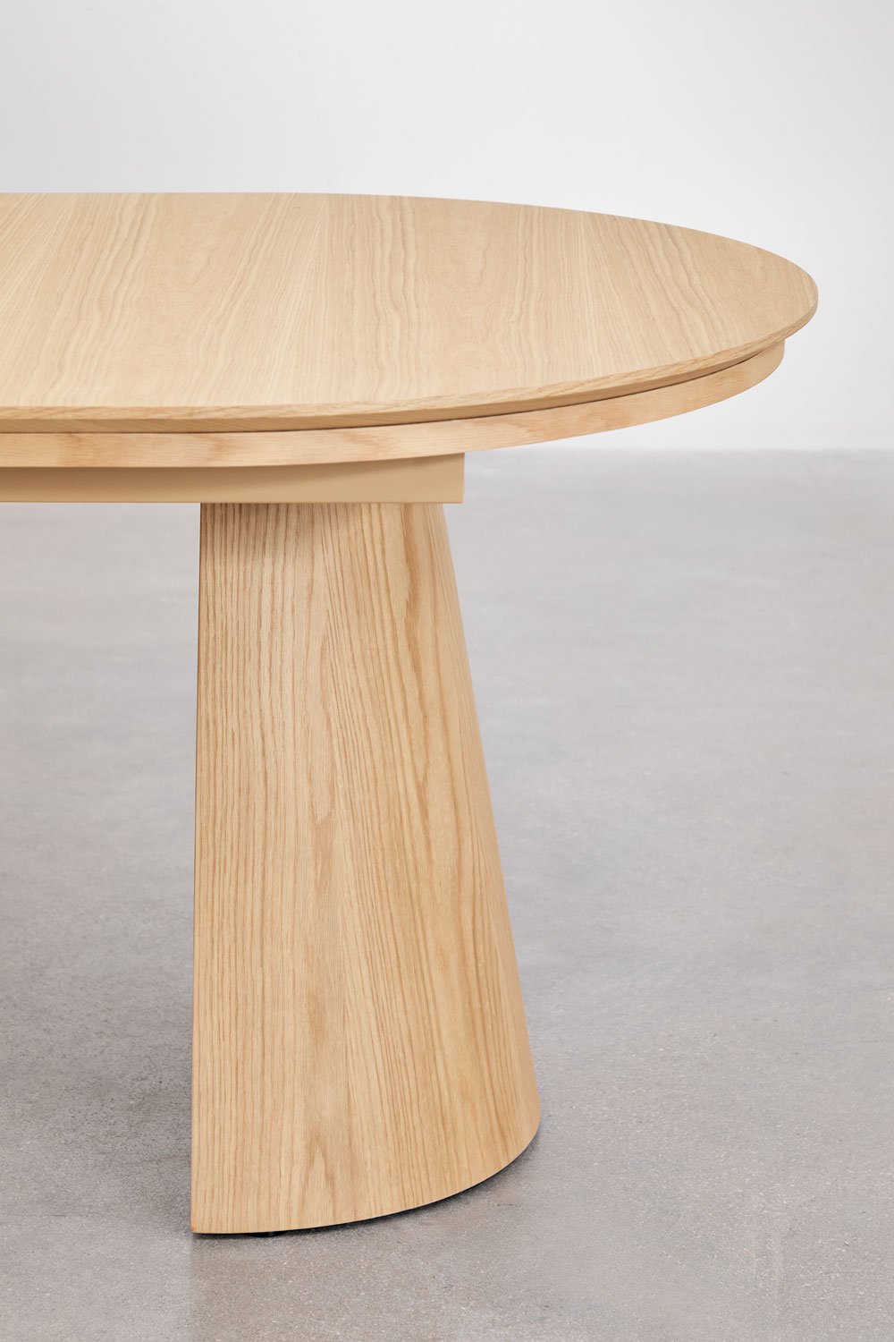 Table à manger SKLUM Montana ovale 180-240 cm chêne — photo produit