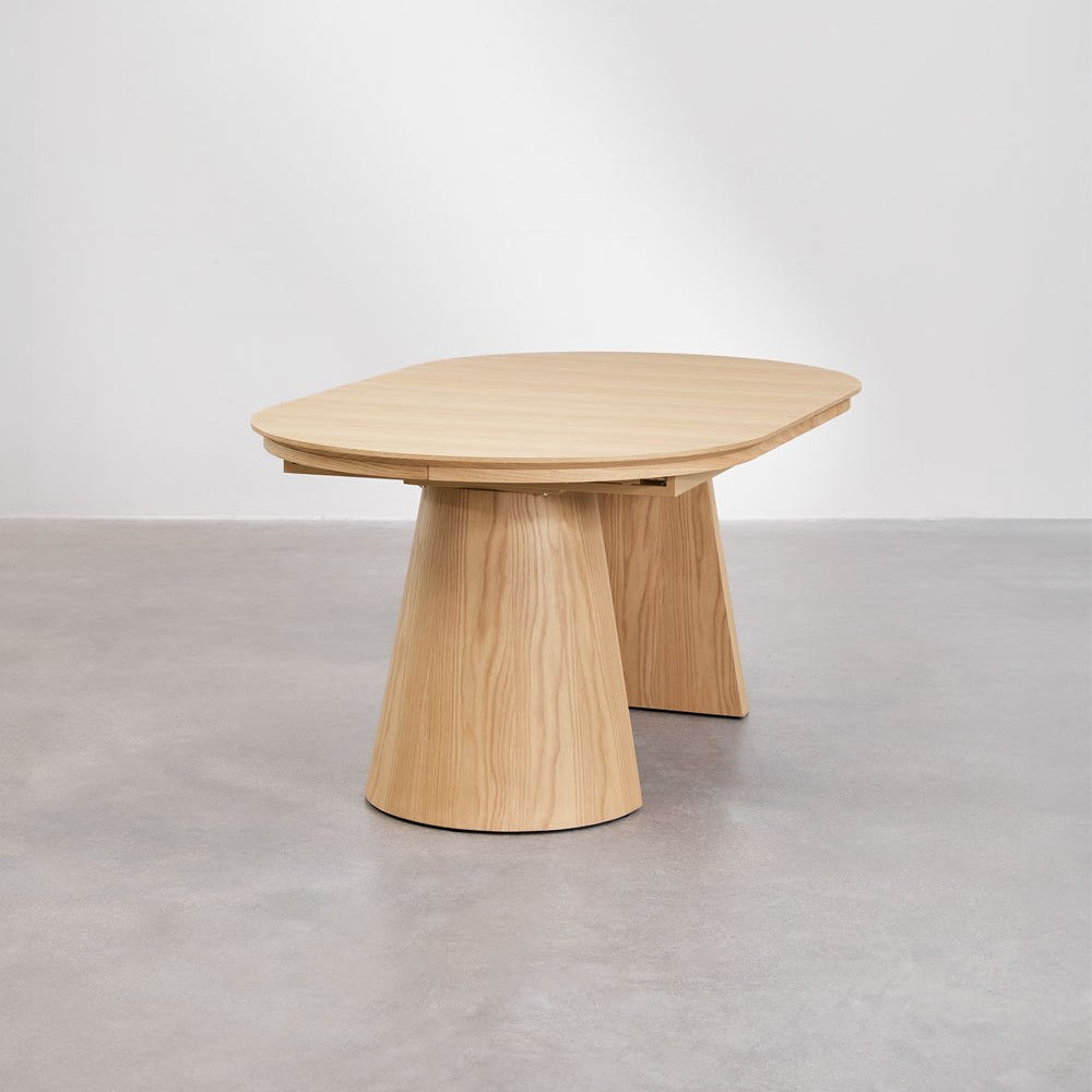 Table à manger SKLUM Montana ovale 180-240 cm chêne — photo produit