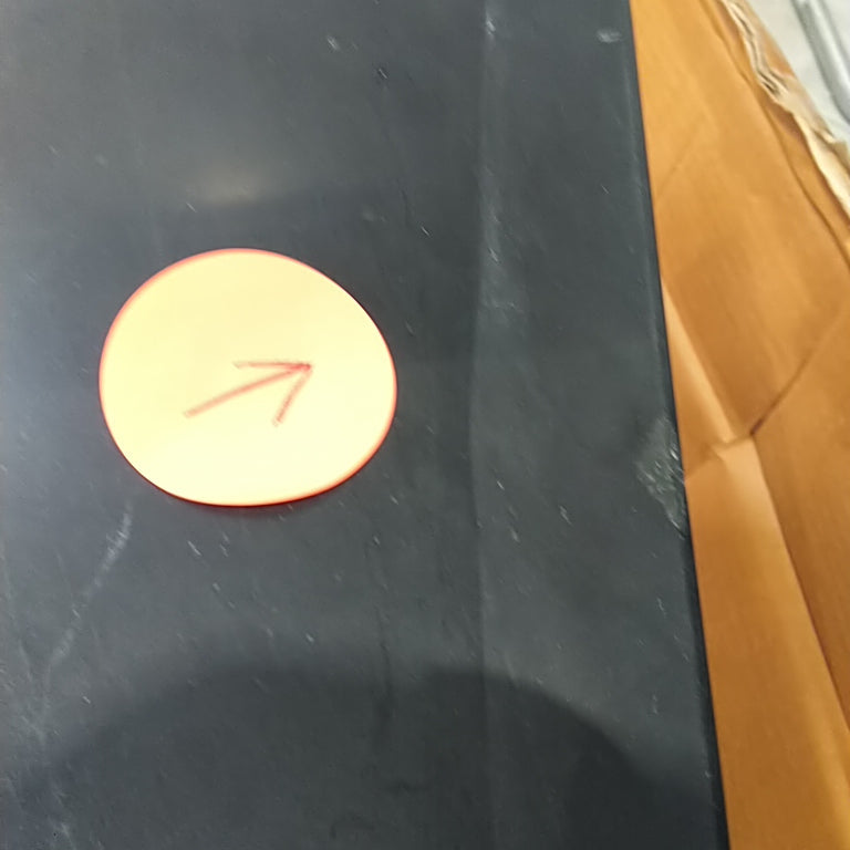 Table basse DRAWER Saku en marbre Noir et métal 120x65cm