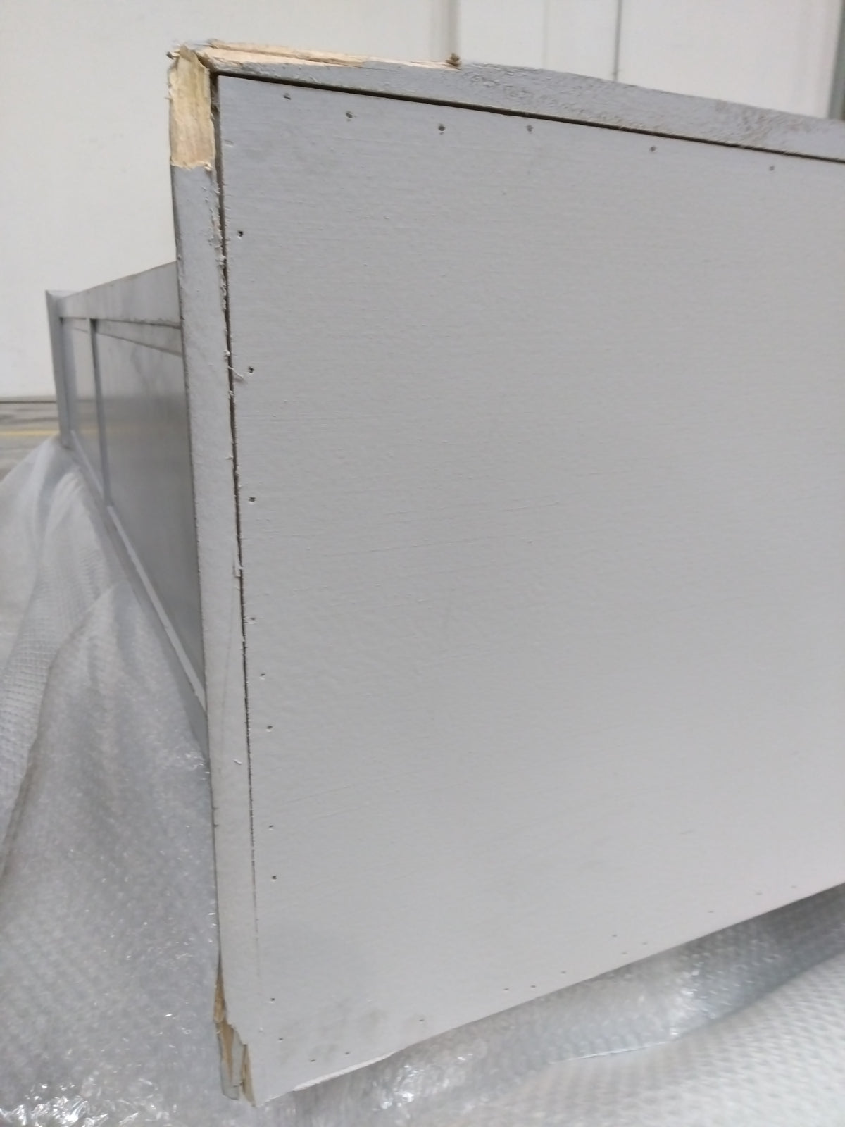 Vitrine Loberon Philippe bois gris — photo produit