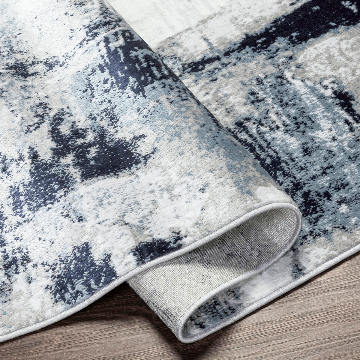 Tapis SURYA Helsinki abstrait moderne, motif coups de pinceau, bleu, blanc et gris, vue 4