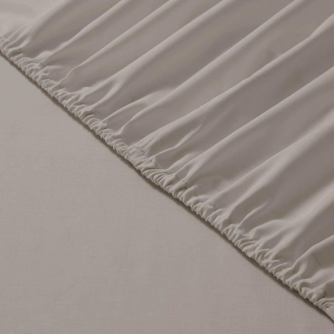 #couleur_taupe